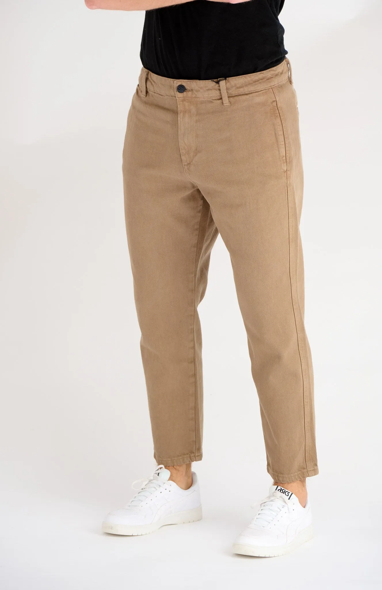 Avi Beam Chino Twill Pants - Shitake