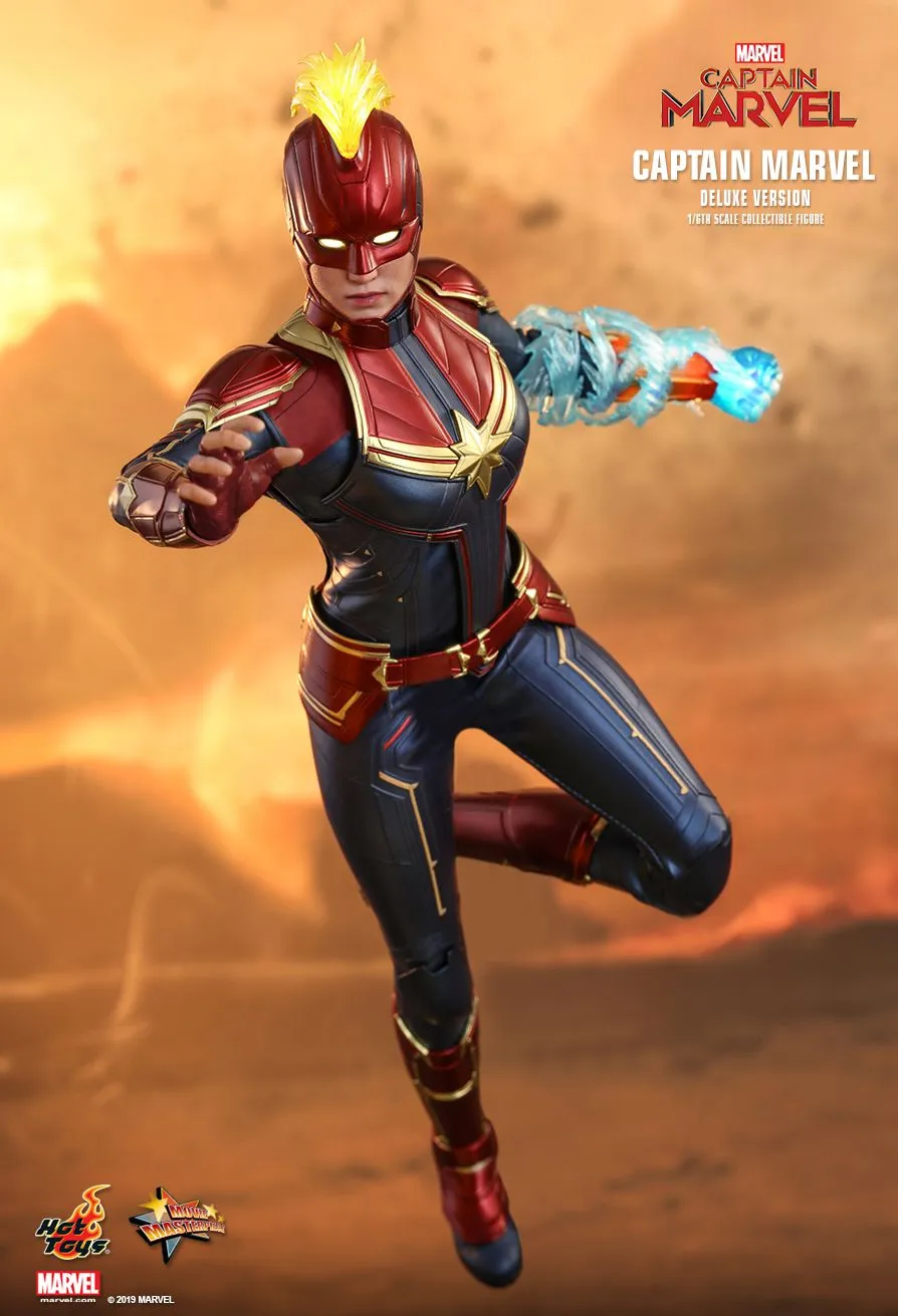 Captain Marvel - Captain Marvel Deluxe Ver. MMS522