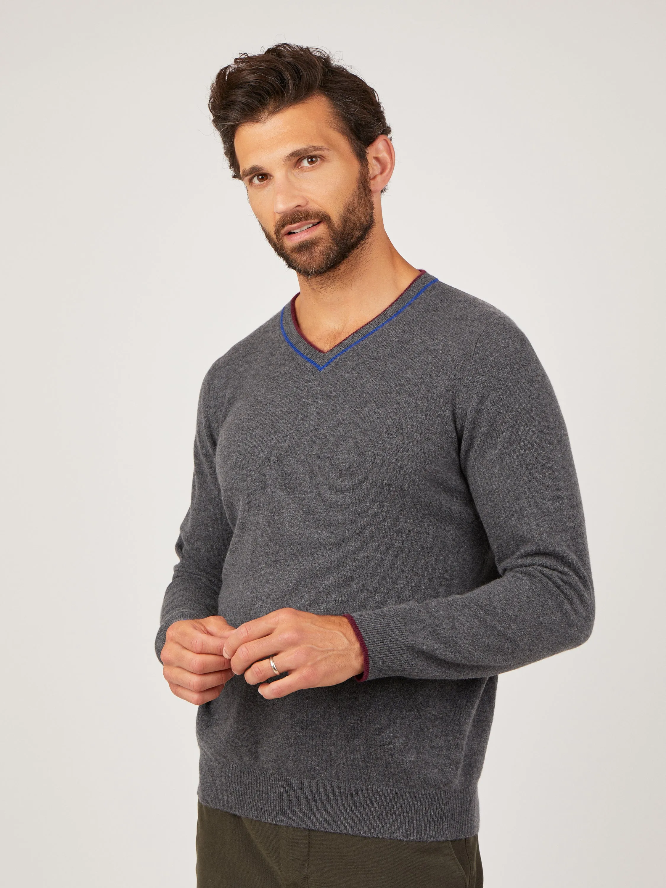 Carter V Neck Cashmere Ash Grey Jumper