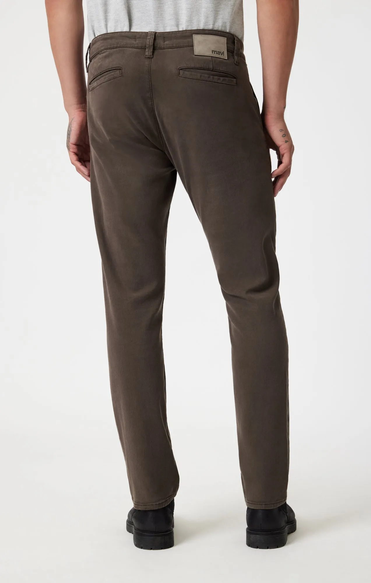 MILTON SLIM STRAIGHT CHINO IN OAK LUXE TWILL